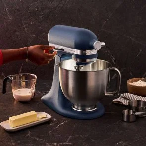 Фото: Планетарний міксер KitchenAid Artisan Plus 4.7L 5KSM50PKVE Wild Vlueberry (5KSM50PKVEWB) № 6 | KTC