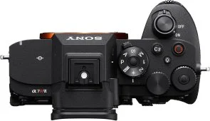 Фото: Компактна фотокамера Sony Alpha 7RM6 Body Black (ILCE7RM6B.FS1) № 8 | KTC