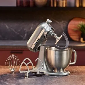 Фото: Планетарний міксер KitchenAid Artisan Plus 4.7L 5KSM50PKVE Medallion Silver (5KSM50PKVEMS) № 9 | KTC