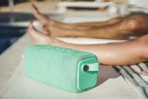 Фото: Портативна колонка Fresh 'N Rebel Rockbox Bold L Waterproof Bluetooth Peppermint (1RB7000PT) № 6 | KTC