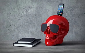 Фото: Портативна колонка Jarre Technologies AeroSkull HD Plus Glossy Red (ML81025) № 3 | KTC