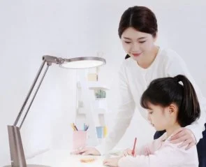 Фото: Настільна лампа Yeelight Smart Serene Eye-Friendly Desk Lamp Pro Gold YLTD04YL № 4 | KTC