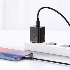 Зарядний пристрій Baseus Super Si Quick Charger 1C 20W With Simple Wisdom Data Cable Type-C to Lightning 1m Black (TZCCSUP-B01)
