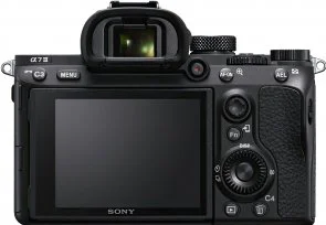 Фото: Цифрова фотокамера Sony Alpha 7M3 Black kit 28-70mm II (ILCE7M3MB.CEC) № 4 | KTC