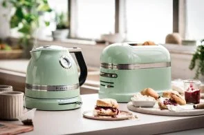 Фото: Тостер KitchenAid Artisan 2-Slot 5KMT2204 Pistachio (5KMT2204EPT) № 5 | KTC