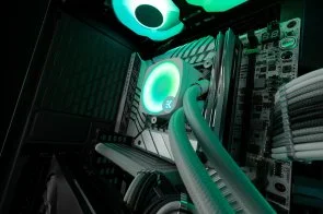 Фото: Система рідинного охолодження EKWB EK-Nucleus AIO CR360 Lux D-RGB White (3831109897850) № 13 | KTC