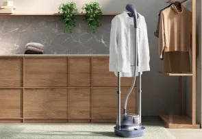 Фото: Вертикальний відпарювач Electrolux Delicate 7000 (E7US1-4MN) № 10 | KTC