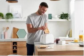 Фото: Тостер Russell Hobbs Honeycomb White (26060-56) № 14 | KTC