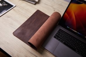 Килимок INCARNE ProDesk Suede Large Brown