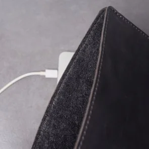 Фото: Чохол INCARNE Free Port Plus a15 - MacBook Air 15 2023-2024 Grey № 4 | KTC