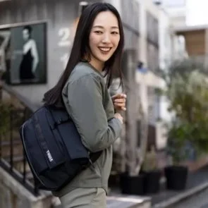 Фото: Сумки портативна Thule Paramount Crossbody 14L PARACB-3114 Black (3205007) № 4 | KTC