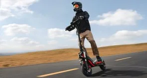 Фото: Електросамокат Ninebot by Segway ZT3 Pro E Black (AA.05.18.01.0001) № 7 | KTC