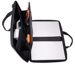 Фото: Сумка для ноутбука THULE Gauntlet 5 MacBook Pro TGAE-2557 Black (3205415) № 4 | KTC