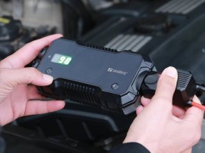 Батарея універсальна Sandberg Car Jumpstarter 10000mAh, 1xUSB, 18W + Ліхтар