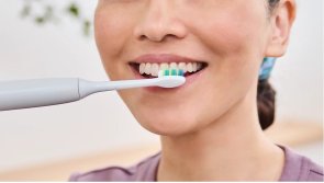 Насадка для зубної щітки Philips Sonicare InterCare (HX9004/87)