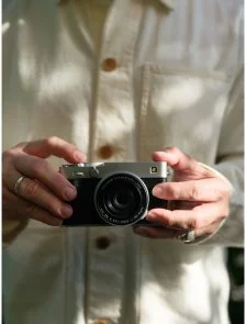Фото: Цифрова фотокамера Fujifilm X-E5 Body Silver (16949521) № 14 | KTC