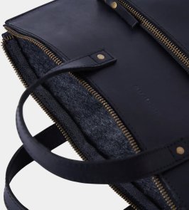 Чохол INCARNE Brave - MacBook Neo 13 Black (03030-brave-black-neo-13)