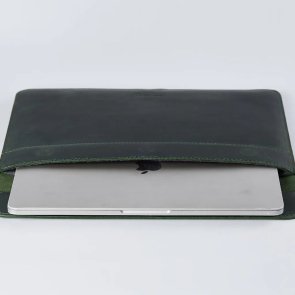 Чохол INCARNE Klouz - MacBook Neo 13 2026 Green