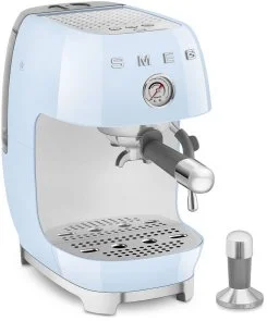 Фото: Ріжкова кавоварка Smeg Style Aesthetic Pastel Blue Glossy Finishing (ECF03PBEU) № 3 | KTC