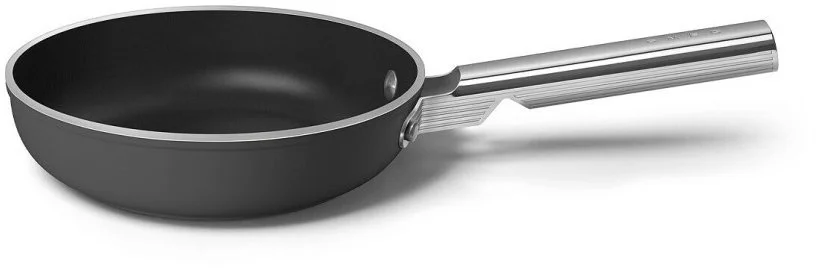 Фото: Сковорода Smeg 50S Retro Style 20cm Black Matte (FPF2002BLM) № 4 | KTC