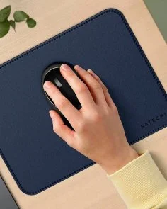 Фото: Килимок Satechi Vegan Leather Mouse Pad Blue (ST-LMPB) № 7 | KTC