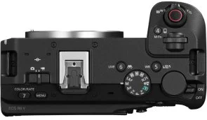 Фото: Цифрова фотокамера Canon EOS R6 V body (7250C020AA) № 5 | KTC