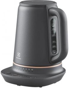 Електрочайник Electrolux E7K1-6BP Black