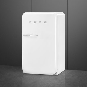 Холодильник однодверний Smeg Retro Style White (FAB10HRWH5)