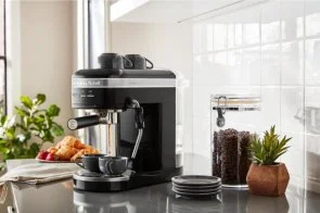 Фото: Ріжкова кавоварка KitchenAid Espresso machine Artisan 5KES6503 Onyx Black (5KES6503EOB) № 12 | KTC