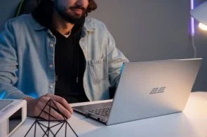 Фото: Ноутбук 2E Complex Pro 15 NS51PU-15UA33 Silver - 15.6" IPS 60 Гц / Intel Core i5 / i5-1240P / DDR4 32 ГБ / PCI-E SSD 1 ТБ / Intel Iris Xe Graphics № 17 | KTC