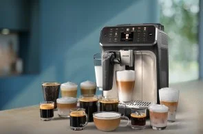 Фото: Кавомашина Philips Series 5500 LatteGo (EP5547/90) № 9 | KTC