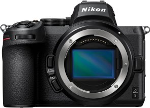 Цифрова фотокамера Nikon Z5 Body (VOA040AE)