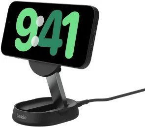 Фото: Бездротова зарядна станція Belkin BoostCharge Pro Magnetic Qi2 15W Black (WIA008VFBK) № 2 | KTC