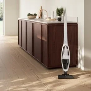 Фото: Ручний бездротовий пилосос Electrolux 300 Cordless cleaner 2in1 (ES31CB18SH) № 3 | KTC