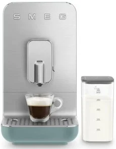 Фото: Кавомашина Smeg Coffee Machine With A Milk System Emerald Green (BCC13EGMEU) № 16 | KTC