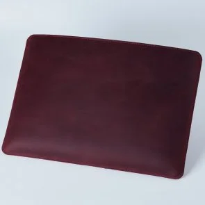 Фото: Чохол INCARNE Gamma Plus 13 - MacBook Air13 2018-2024 / Pro13 2016-2024 Burgundy № 3 | KTC