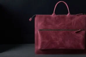 Фото: Чохол INCARNE Maryland 14 - MacBook Pro13 2012-2015 / Pro14 2021-2024 Burgundy № 3 | KTC