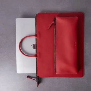 Фото: Чохол INCARNE Maryland 16 - MacBook Pro15 2012-2015 / Pro16 2019-2024 Red № 5 | KTC