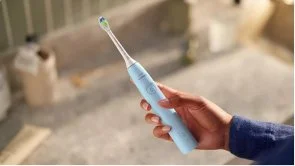 Фото: Електрична зубна щітка Philips Sonicare 5300 Series Blue (HX7106/01) № 4 | KTC