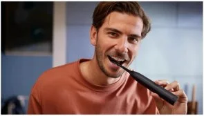 Фото: Електрична зубна щітка Philips Sonicare 5300 Series Black (HX7101/01) № 3 | KTC