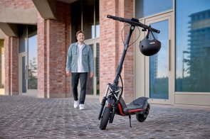 Електросамокат Ninebot by Segway ZT3 Pro E Black (AA.05.18.01.0001)