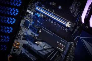 SSD-накопичувач Western Digital SN850X Black 2280 PCIe 4.0 x4 NVMe 8TB (WDS800T2X0E-00CDD0)