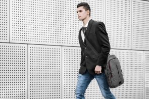 Рюкзак для ноутбука Yenkee YBB 1522GY Tarmac Gray (45012156)