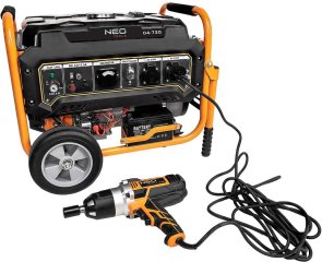 Генератор Neo Tools 04-730P with solar panel