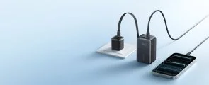 Фото: Батарея універсальна Anker Nano 10000mAh 45W Built-In USB-C Cable Black (A1638H11) № 3 | KTC