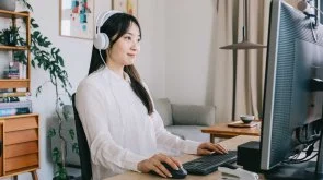 Фото: Гарнітура Logitech Zone Wired 2 Off-White (981-001621) № 6 | KTC