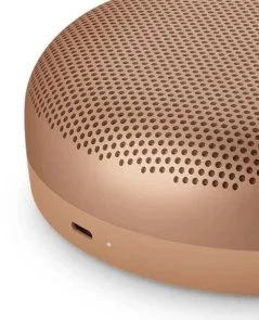 Фото: Портативна колонка Bang & Olufsen Beosound A1 3nd Gen Honey Tone (1736001) № 6 | KTC
