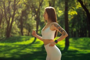 Смарт годинник 2E Motion GT2 47mm Black/Red plus strap Green (2E-CWW21BKRD-WS)