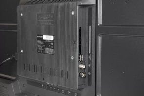 Телевізор LED Romsat 32HGN18ST2 (Smart TV, Wi-Fi, 1366x768)