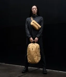 Фото: Рюкзак для ноутбука THULE EnRoute 23L TEBP5216 Pale Yellow (3205505) № 4 | KTC